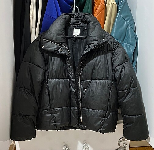 H&M pofuduk şişme mont