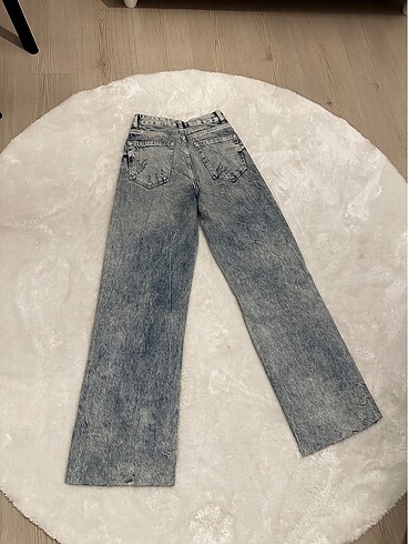 32 Beden Bershka jean