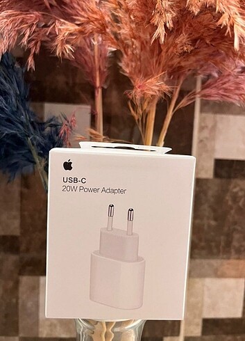 Iphone şarj adaptörü başlığı