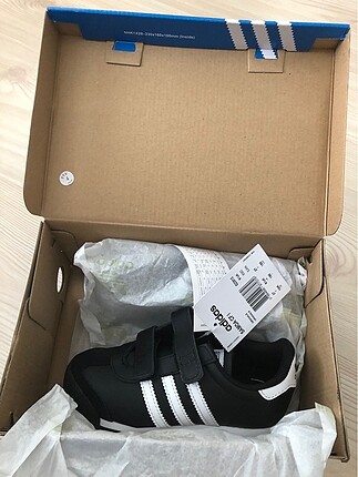 Adidas ayakkabı