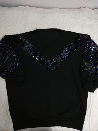 siyah payetli sweat