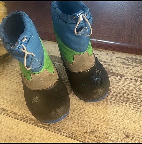 Adidas kar botu