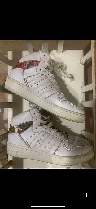 Adidas ayakkabı