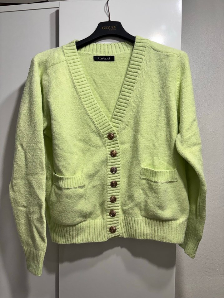 Düğmeli Yeşil Mini Triko Hırka - Görsel 2