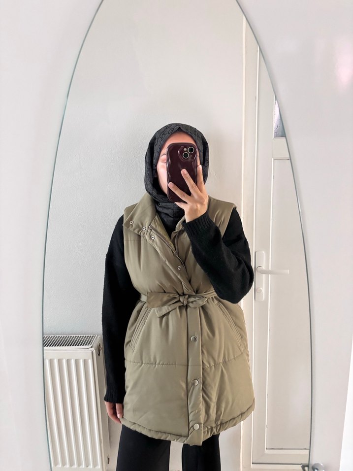 Yeşil Kuşaklı Kadın Şişme Yelek - Görsel 2