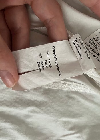 Düğmeli Beyaz Keten Kısa Kollu Gömlek - Görsel 4