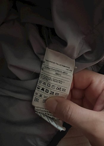 Erkek Çocuk Siyah Kapüşonlu Mont - Görsel 6