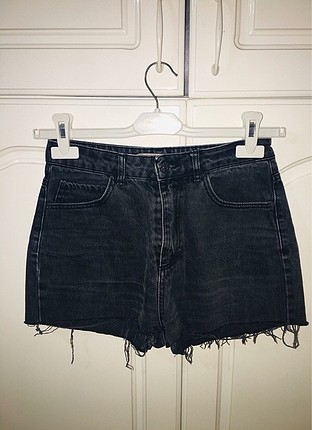 Bershka Kot Şort