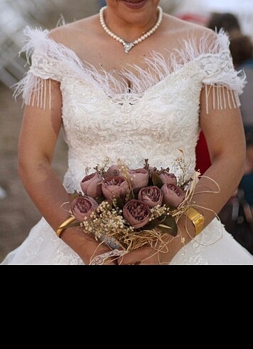 Kırık beyaz özel tasarım Gelinlik - Görsel 2