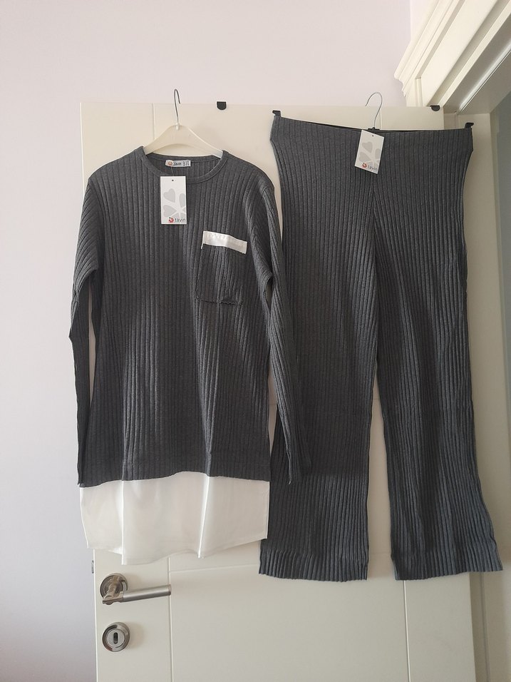 Gri Triko Kadın Tunik ve Pantolon Takımı - Görsel 3