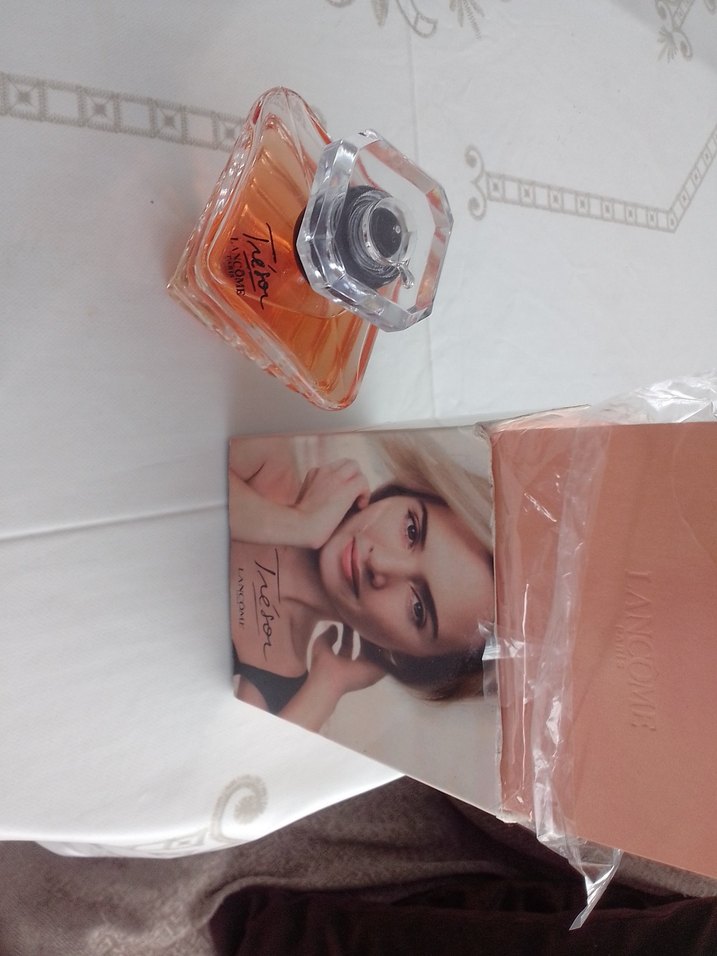 Lancome Tresor Kadın Parfümü - Görsel 5