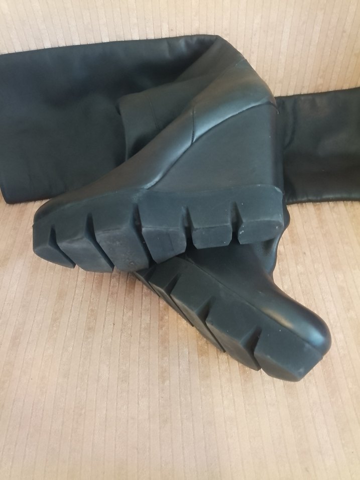 Deri çizme hiç giyilmedi sadece denendi - Görsel 5