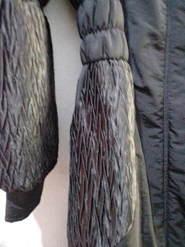 Abiye le giyilebilecek tarzda bı uzun mont - Görsel 2