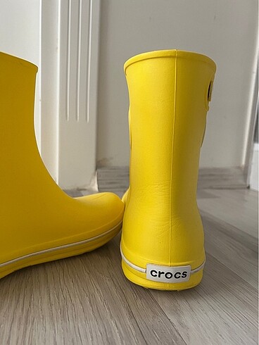36 Beden sarı Renk Crocs yağmur botu