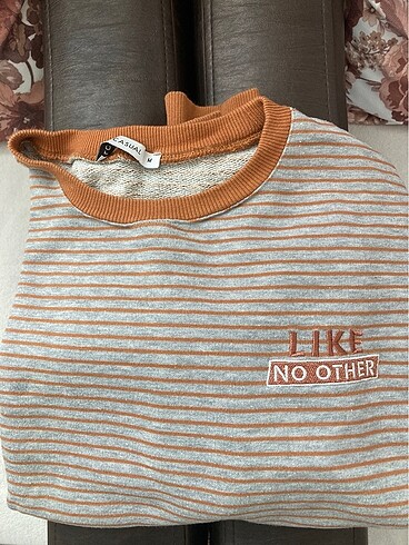 lc waikiki sweatshirt