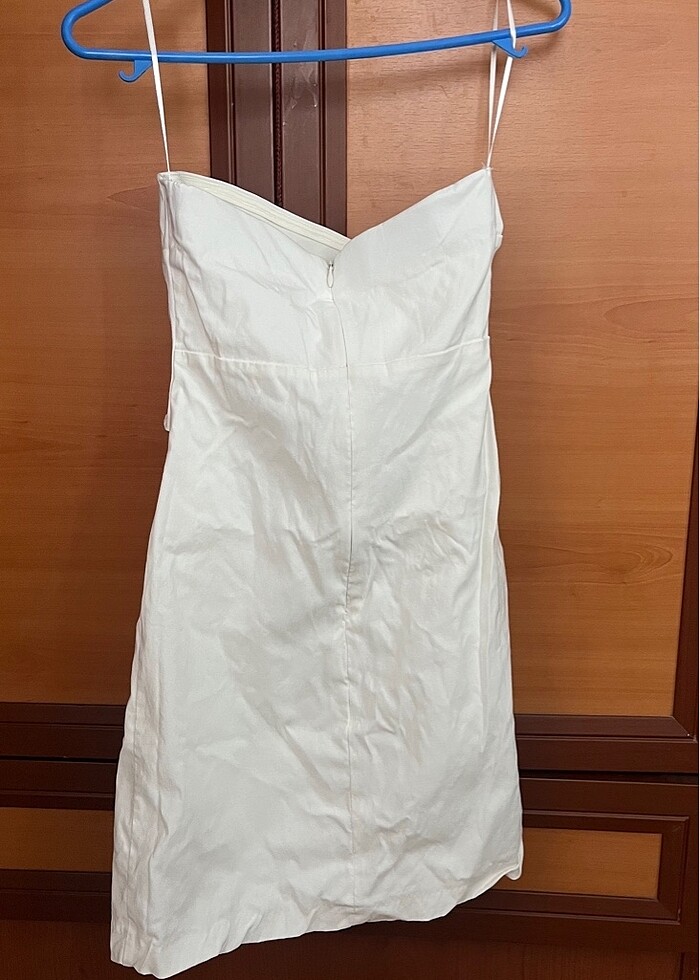 Beyaz Elbise - Görsel 3