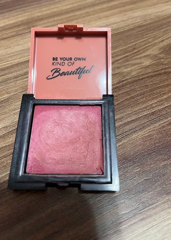 NYX Ultimate Edit Göz Farı Paleti - Görsel 4