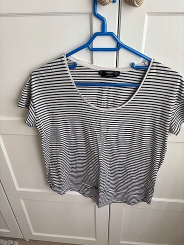 Mango Tshirt