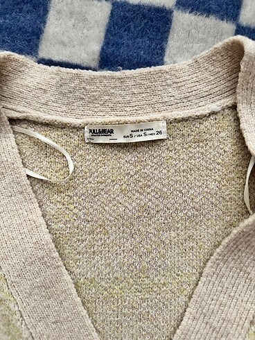 s Beden Pull & Bear Hırka