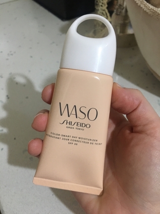 Shiseido Waso Renkli Nemlendirici Shiseido Makyaj %66 İndirimli - Gardrops