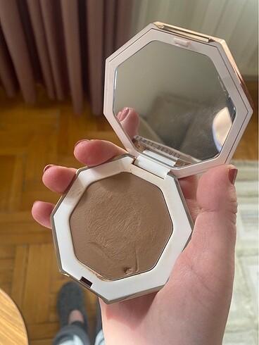 Fenty cream bronzer