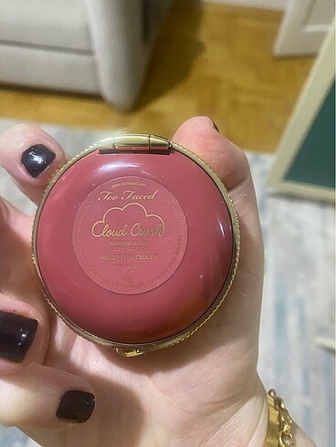  Beden Too faced allık