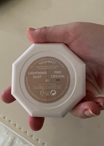 Fenty Beauty Açık Ten Pudrası - Görsel 2