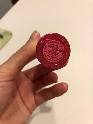  Beden Revolution juicy pout lip gloss