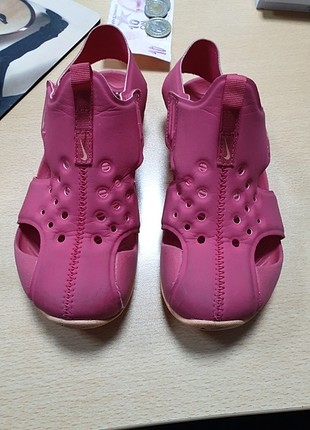 Rosedem16 ya rezerve Nike Sunray Protect Çocuk Plaj Terliği 