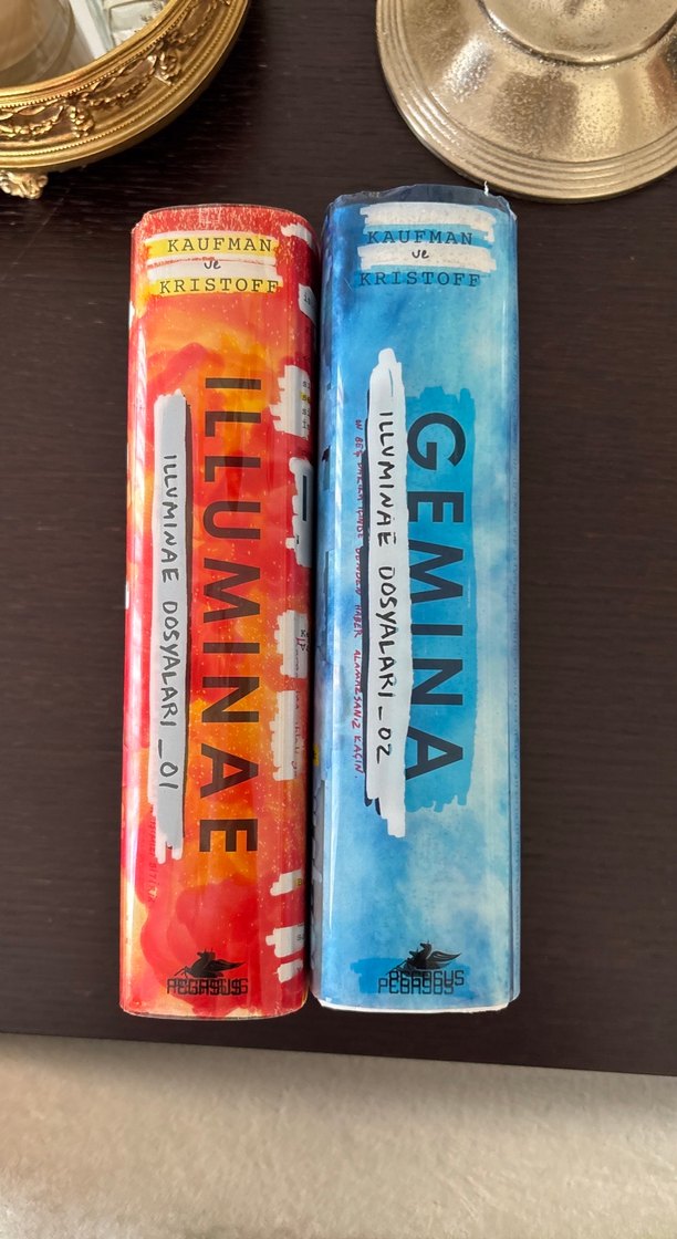 Illuminae ve Gemina Kitap Seti - Görsel 3