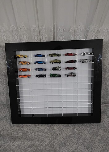 Hot wheels özel raf