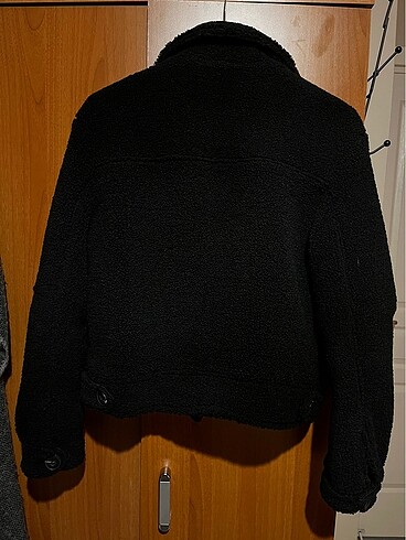 xs Beden Bershka peluş mont