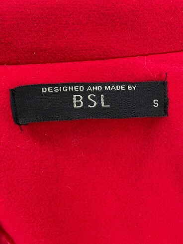 s Beden kırmızı Renk BSL FASHION Kaban %70 İndirimli.