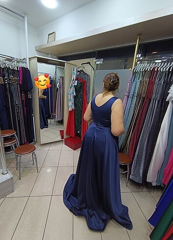 Dügün abiye elbise mezuniyet tasarim mavi lacivert uzun elbise a