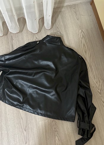 Siyah Deri Kemerli Kadın Ceket - Görsel 4