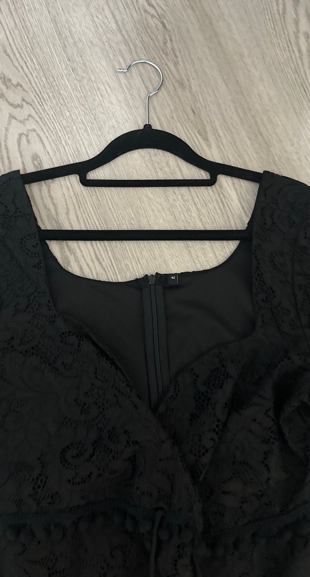 Dantel İşlemeli Siyah Midi Elbise - Görsel 3