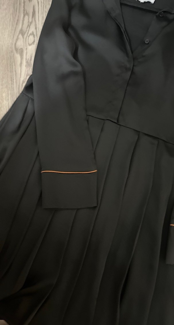 Siyah Pilili Uzun Kollu Kadın Elbisesi - Görsel 3