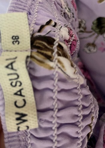 Mor Çiçek Desenli elbise - Görsel 2