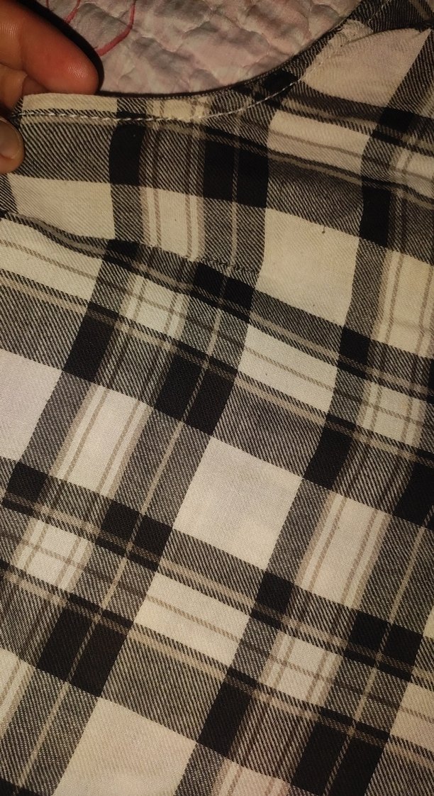 Düğmeli Gri Kareli Kolsuz Kadın Gömlek - Görsel 3