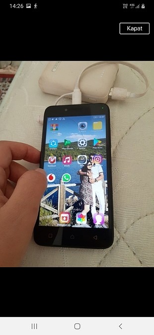 kullanabileceğiniz bir telefon .