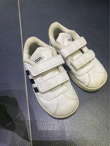 Adidas Bebek spor ayakkabı