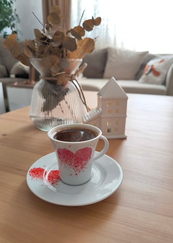 Kahve Fincanı ve Tabak Seti