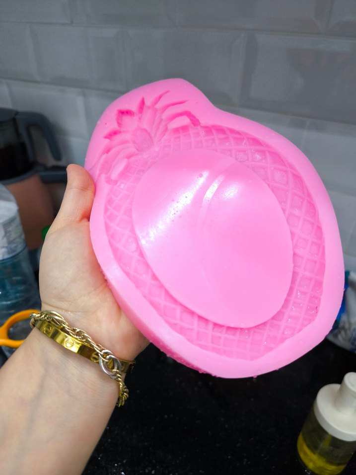 Pembe Ananas Şekilli Sunumluk - Görsel 3