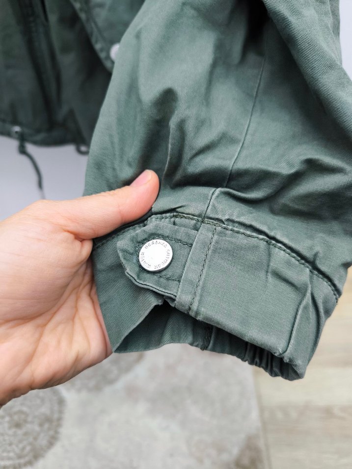 Bershka kadın Yeşil Kapüşonlu Kürklü Kışlık Ceket - Görsel 5