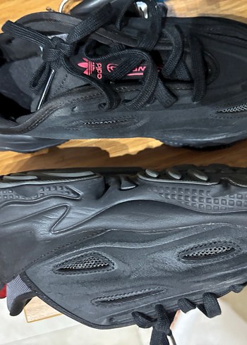 Adidas spor ayakkabı - Görsel 2