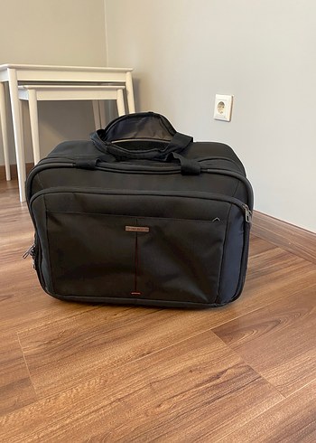 Samsonite pilot çantası valiz