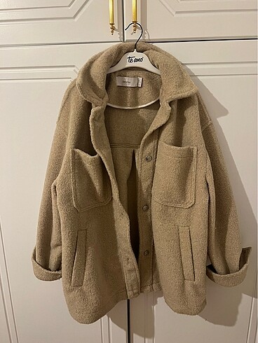 Bershka Yumoş Ceket