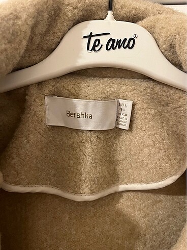 Bershka Bershka Yumoş Ceket
