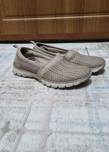 36 Beden camel Renk Skechers babet
