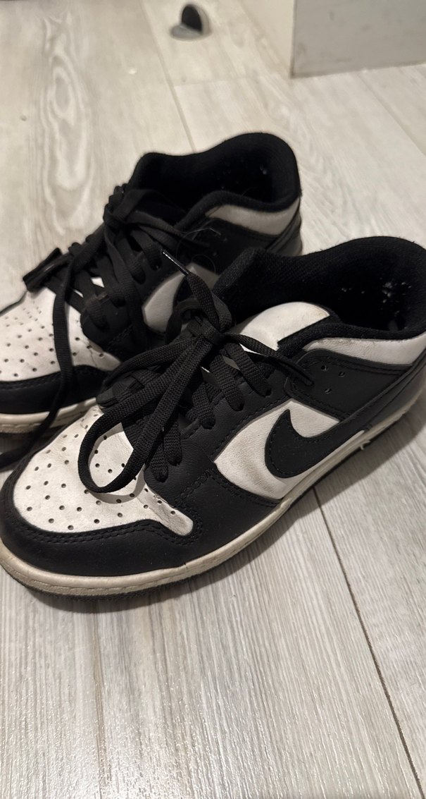 Siyah Beyaz Kadın Spor Ayakkabı - Görsel 2